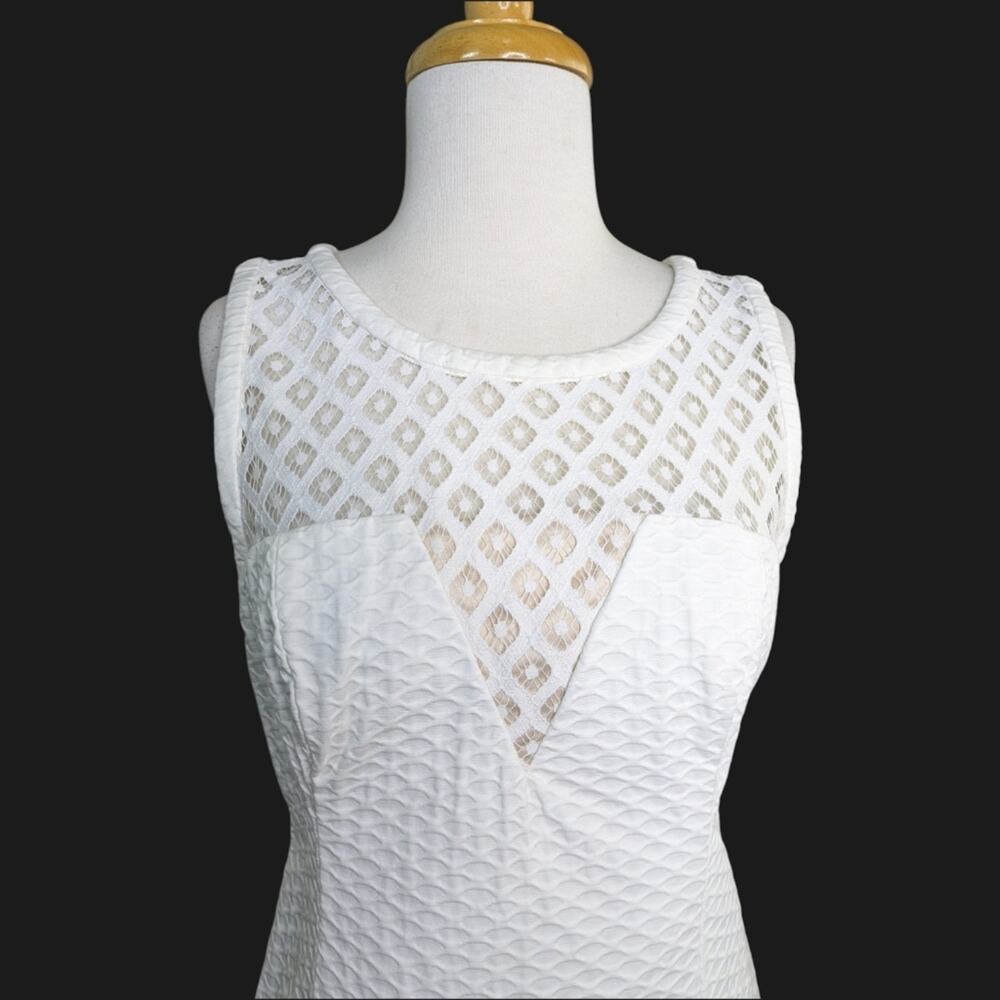 Lilly Pulitzer Vandalia White Lace Yoke Shift Dress 6 Sleeveless Resort Summer - Picture 3 of 10